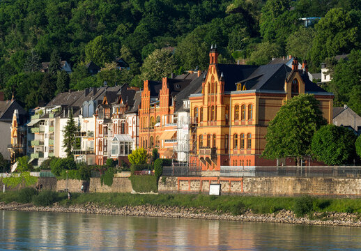 Rheinszenerie Pfaffendorf bei Koblenz