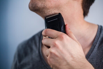 Man electric razor