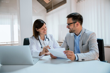 Doctor and patient talking about the treatment