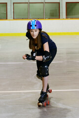 teen girl playing roller derby