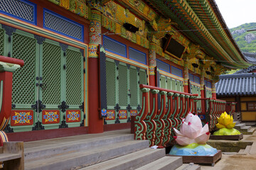 Бусан, Южная Корея Beomeosa Temple