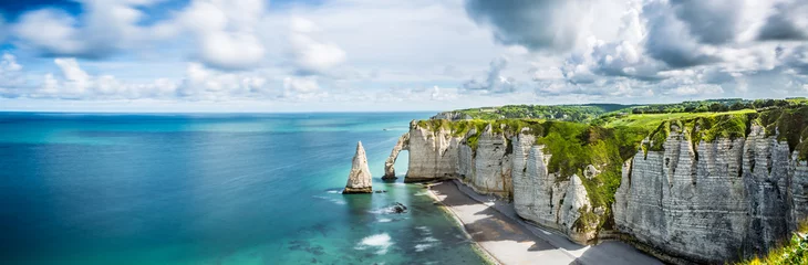 Tuinposter Panorama Panorama in Etretat / Frankrijk albasten kust Normandië, zee, landschap, strand / Frankrijk, zee, kust, Normandië, landschap, strand,
