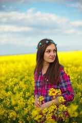 Fototapeta premium Girl in rape