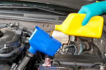 Changing automobile oil