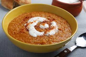 Lentil cream soup