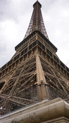 Photo of Eiffel tower on a cloudy spring day, Paris, France