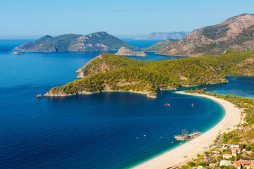 Naklejka premium Oludeniz lagoon in sea landscape view of beach