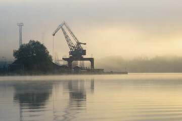 Fototapeta na wymiar Port in the fog