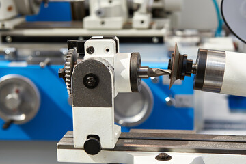 Machine for sharpening milling cutters