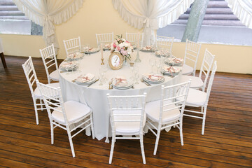 Guest numbered table with with adorable bouquet