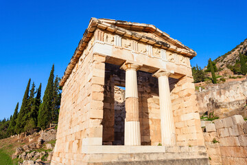 Fototapeta na wymiar Delphi ancient sanctuary, Greece