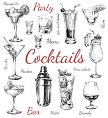 Set skizzencocktails und alkoholgetränke handgezeichnete illustration © martstudio