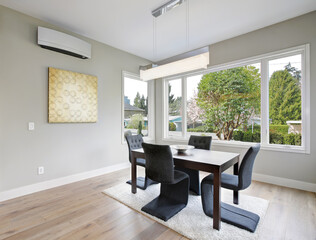 Gorgeous black breakfast nook