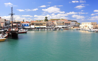 Fototapeta na wymiar View of the old harbor of Rethymno. Crete, Greece.