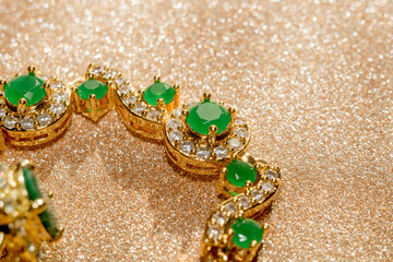 Golden Bracelet with Emerald