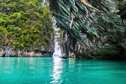 Amazing view of beautiful lagoon with turquoise water in Koh Hong island. Location: Koh Hong island, Krabi, Thailand, Andaman Sea. Artistic picture. Beauty world.