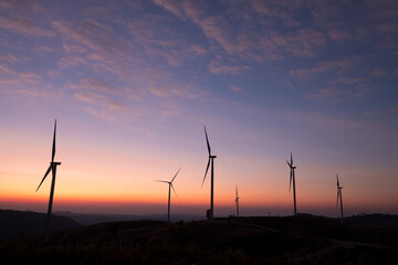 Obraz premium Windmills for electric power production on mountain