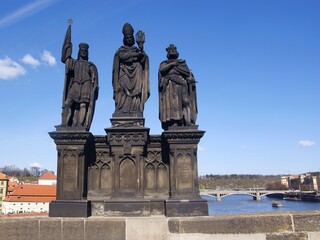 Fototapeta na wymiar statues on Charles' bridge in Prague
