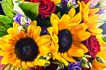 Fototapety  Kompozycja z bukietem kwiatów