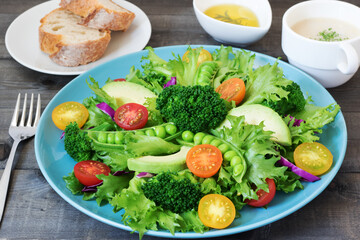 野菜サラダ　