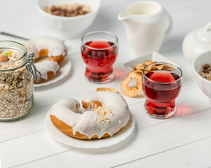 breakfast with oats, apple chips, glazed croissant