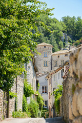 Fototapeta na wymiar Village de Vogüé en Ardèche