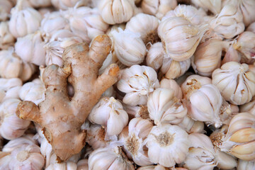 pilesof ginger and Garlic