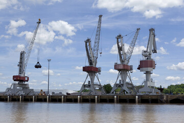 Fototapeta premium Cranes and warehouses
