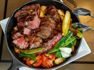 牛肉のステーキ