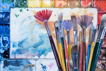 Obraz premium Art paint brushes with palette