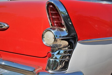 Fototapeta premium Wizerunek klasycznej płetwy samochodowej, vintage - my classic car