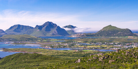 Leknes depuis Guratinden © MARC MEINAU