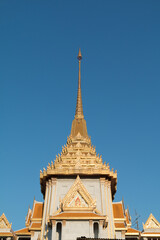 Fototapeta premium Buddhist Pagoda Wat Traimit