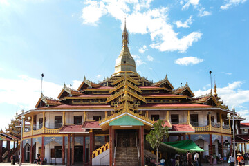 Myanmar - Inle See - Phaung Daw Do Pagode