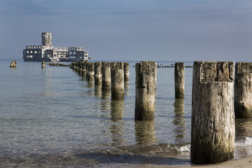 Torpedownia na plaży w Babich Dołach.