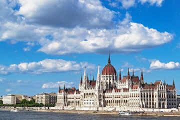 Fototapeta na wymiar Parliament Building and Danube River with Clouds, Budapest, Hungary