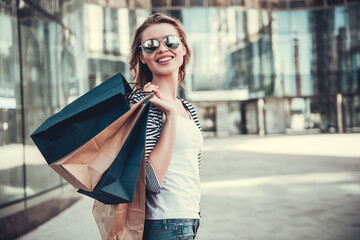 Girl doing shopping