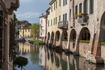 Fototapeta na wymiar Sile river in Treviso's centre