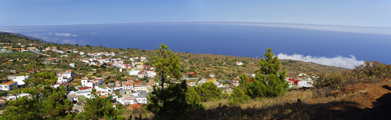 Obraz premium The coastline of El Hierro near Tacoron. Canary Islands. Spain.