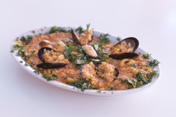 food, paella, rice, seafood, spanish, recipe, dish, pan, prawn, cuisine