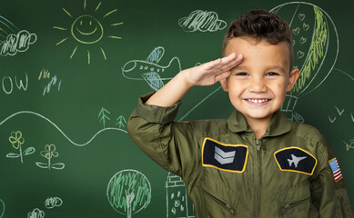 Happiness little boy with pilot dream job smiling © Rawpixel.com
