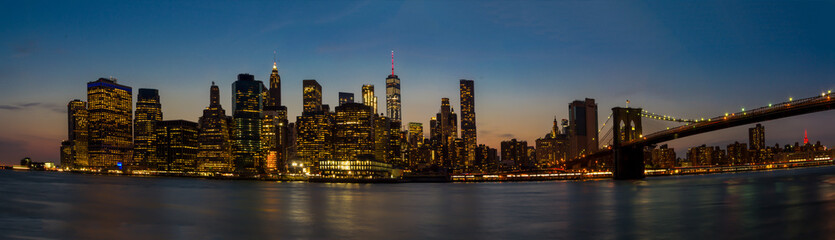 Skyline of New York City trough the blue hour