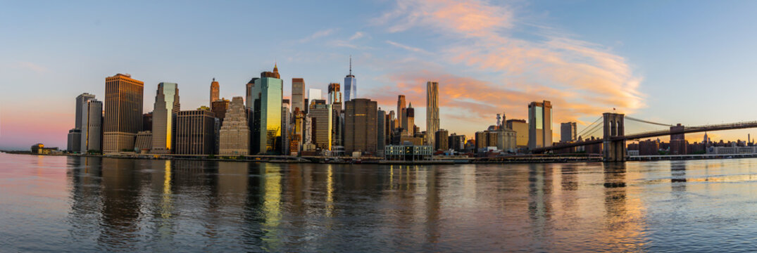 The Skyline of New York City through the sunrise