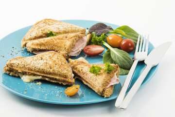 Sandwich mit Schinken und Käse