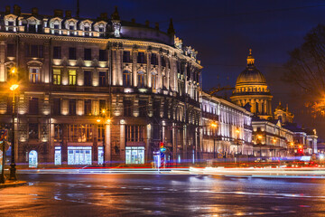 Fototapeta na wymiar Saint Petersburg at night