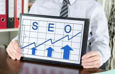 Seo concept on a clipboard