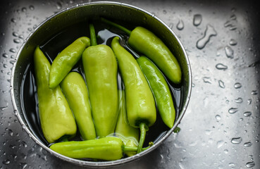 Bell pepper in bowl with water
