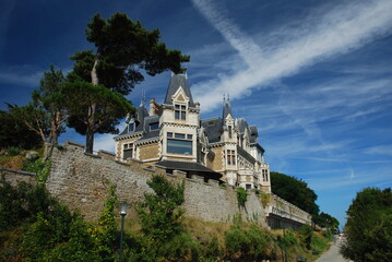 Fototapeta na wymiar Villa bretonne