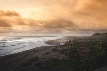 pantai parantritis indonesia
