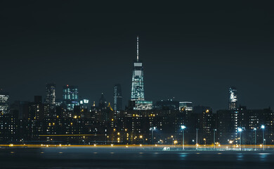 Obraz premium freedom tower at night